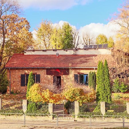 Hotel Portus スウプスク エクステリア 写真