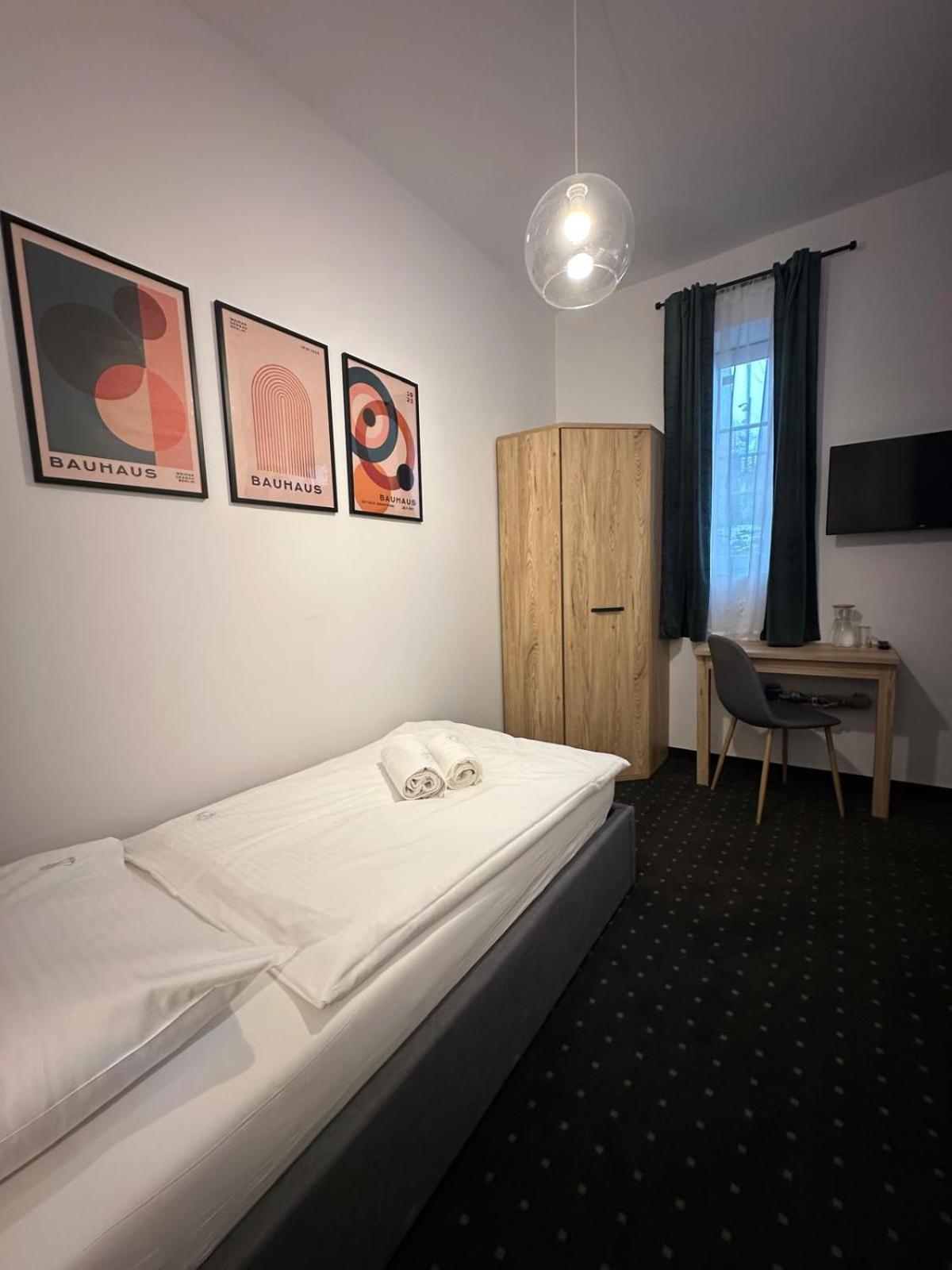 Hotel Portus スウプスク エクステリア 写真