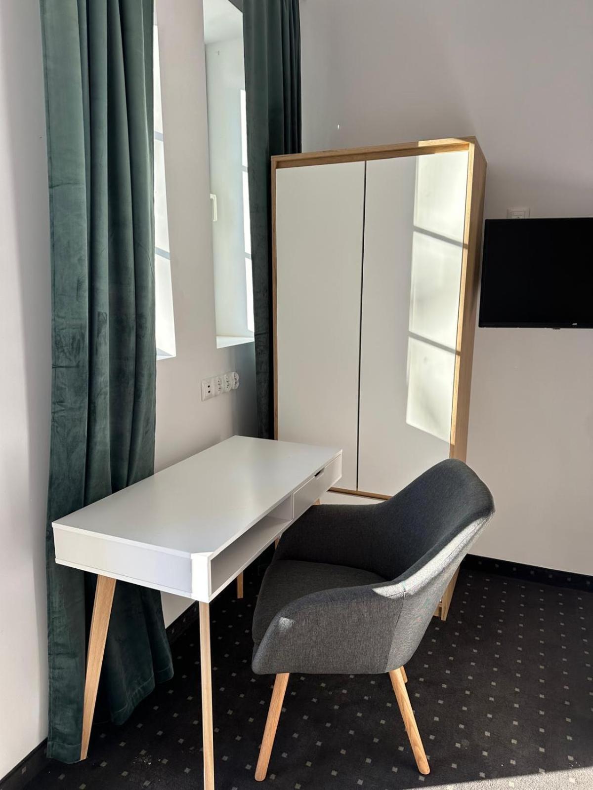 Hotel Portus スウプスク エクステリア 写真